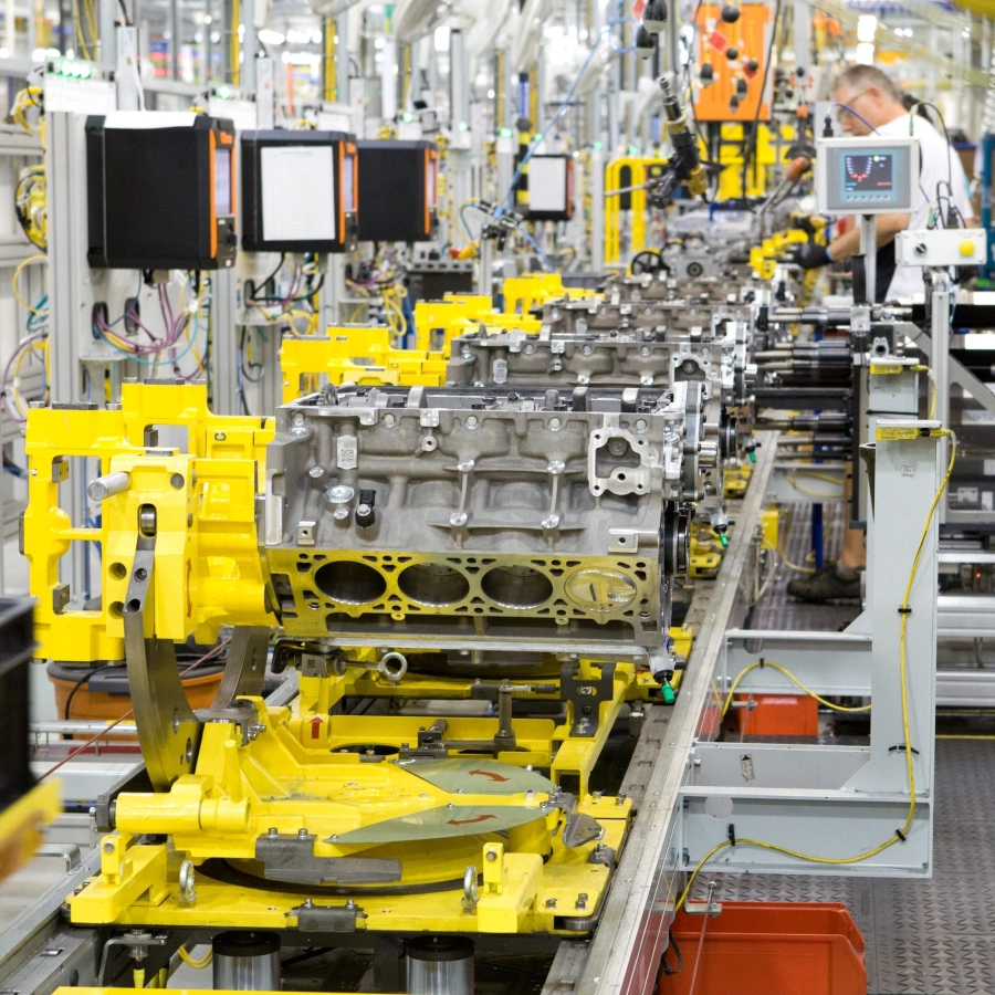 GM Makes a Huge Investment to Produce V-8 Engines in Canada