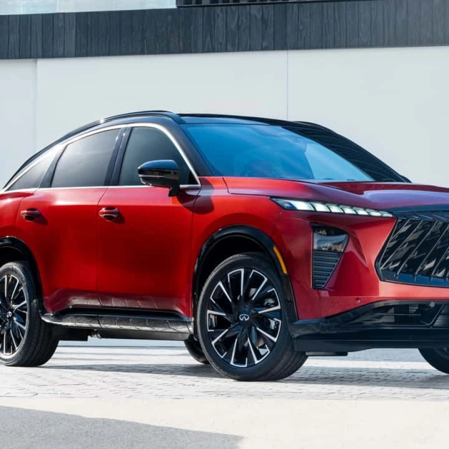 Infiniti Uses Real Gold To Paint The 2027 QX65