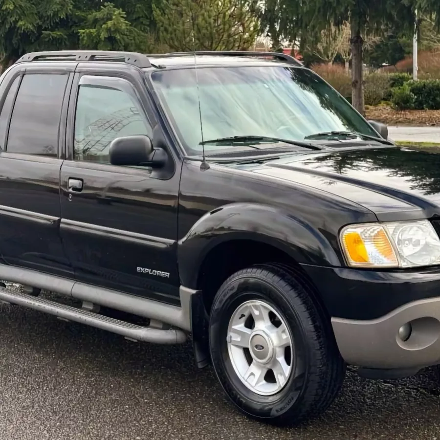 At $5,500, Does This 2001 Ford Explorer Sport Trac's Price Track?